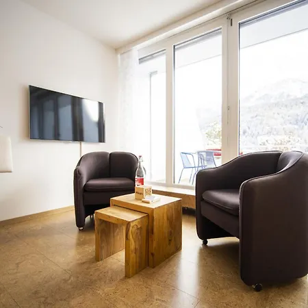 דירה Chasa Tulai F83 *